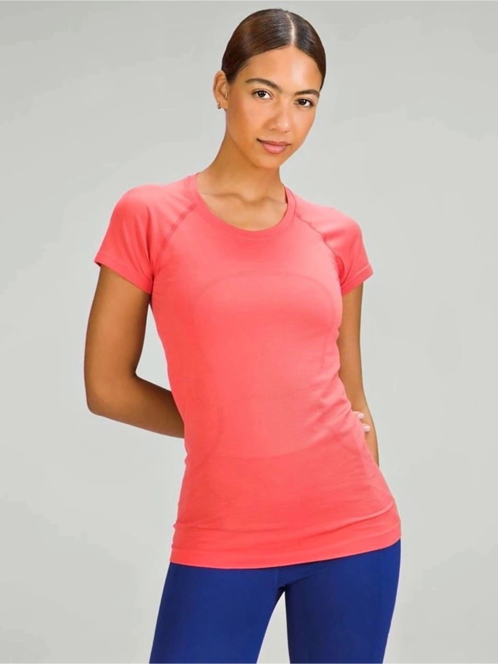 Lululemon Swiftly Tech 2.0 Short Sleeve Size 6
